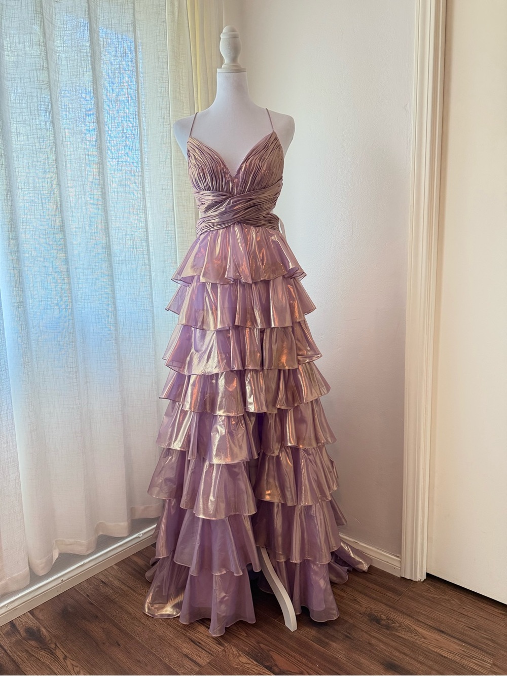 Lucci Lu 1362 Lilac Metallic Chiffon Tiered Formal Prom Dress Size 4
